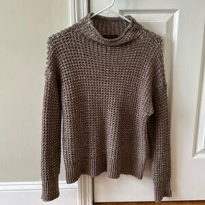 American Eagle brown sweater. Size extra small